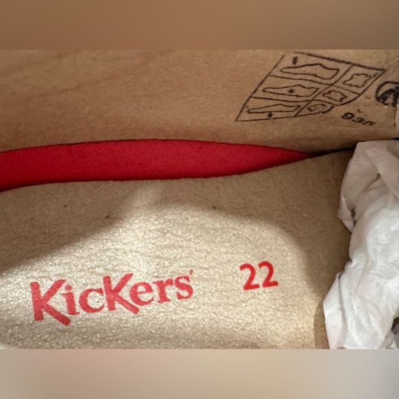 Kickers navy blue kids shoes. Size 22. US size 6. Brand new in box - Picture 11 of 16